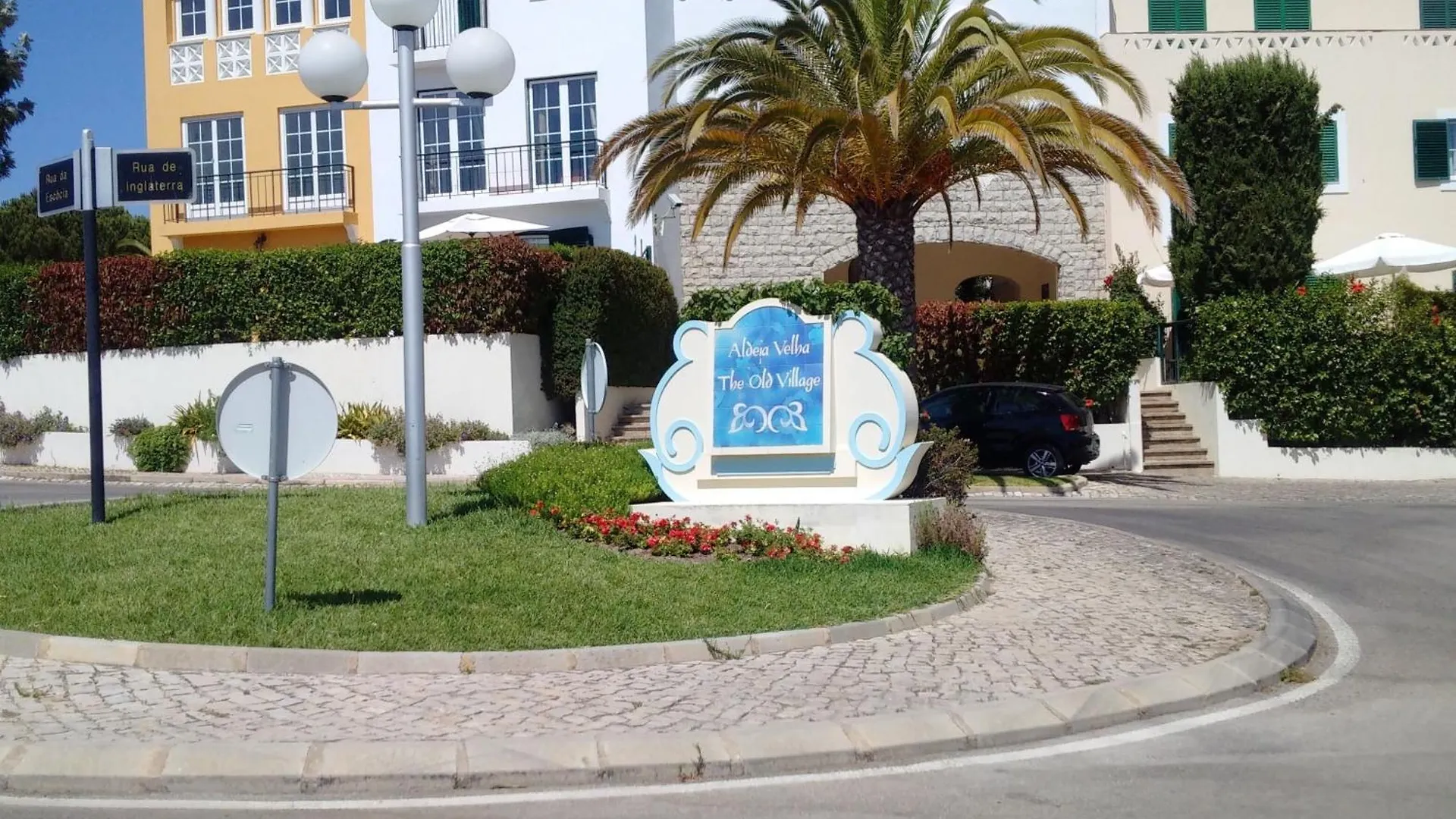 4 Bedroom Villa With Heated Pool Close To Old Village Vilamoura Portugal